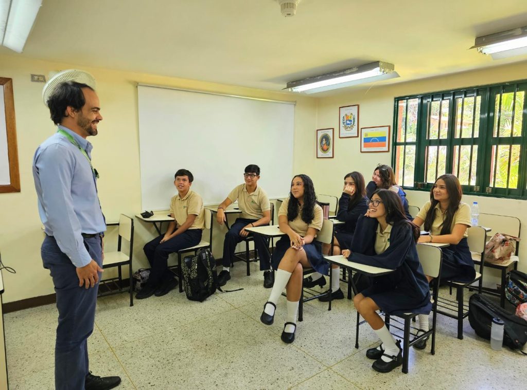 Docentes especializados para cada asignatura